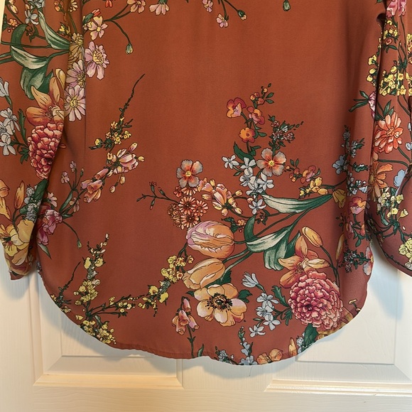 Women's Medium Sheer Floral Muted Pink Blouse Stitchfix Lily White - Picture 10 of 10